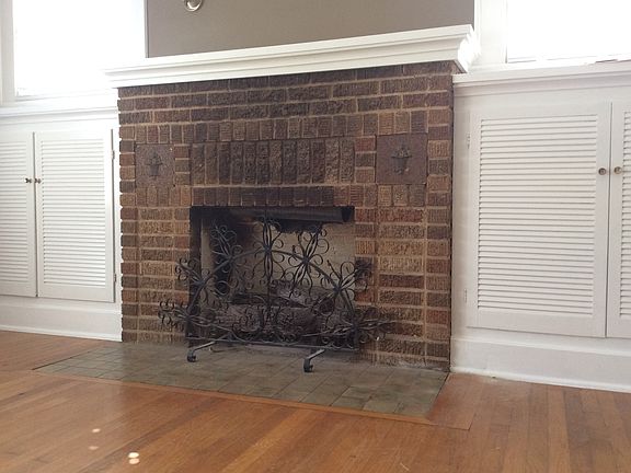 5th image of 521 W Gramercy Pl
