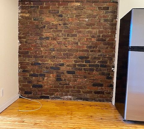 4th image of 203 Chrystie St #5CB