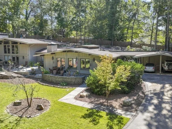 811 Sherwood Rd, Gainesville, GA 30501