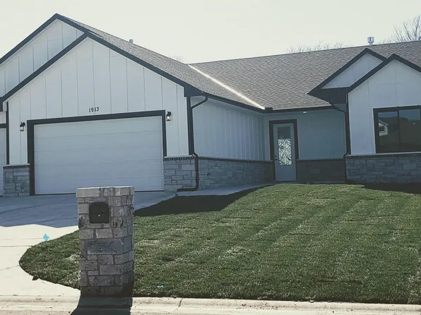 1913 S Teakwood St, Wichita, KS 67230