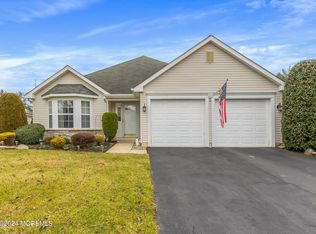 36 Ivy Hill Road, Lakewood, NJ 08701