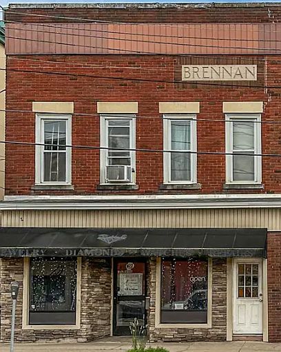 1st image of 39 S Main St