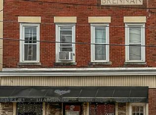 39 S Main St, Carbondale, PA 18407