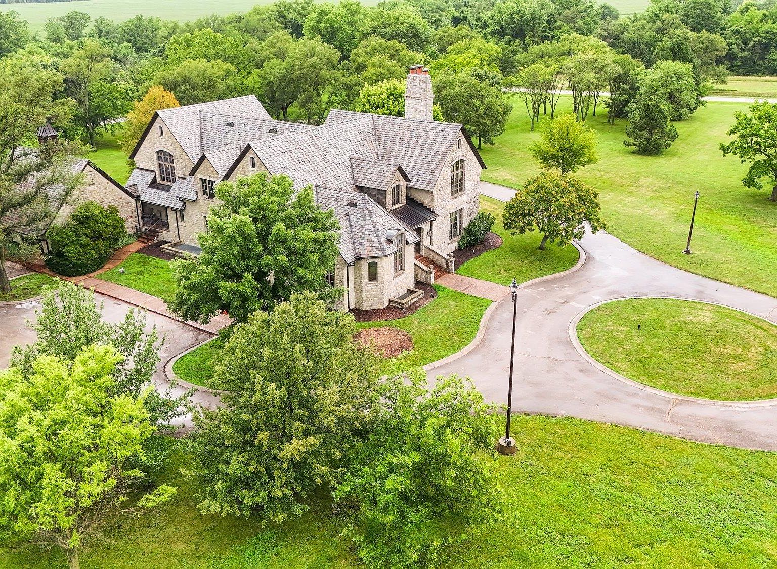 値下げ不可　house on the hill_ Parent Bag_Tile Ivy Hill Tile Quincy Dark Gray 7.87 in. x 7.87 in. Matte