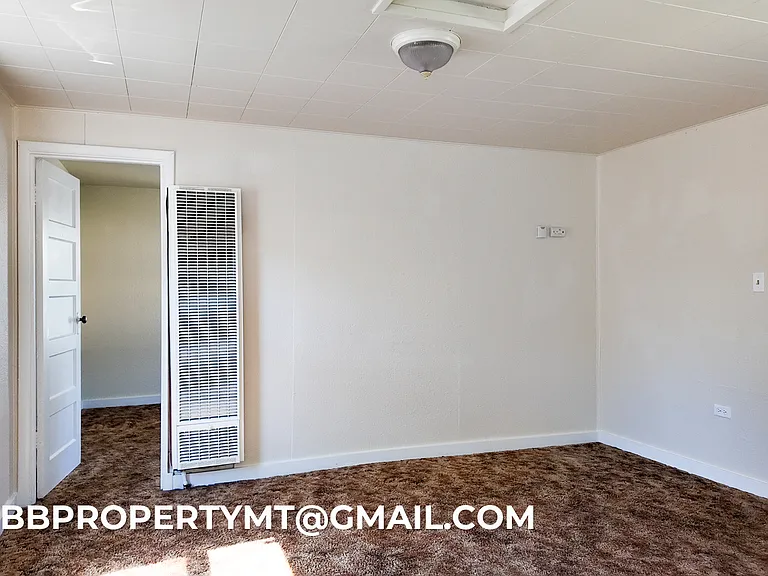 406 1/2 Durland Ave — Photo 3