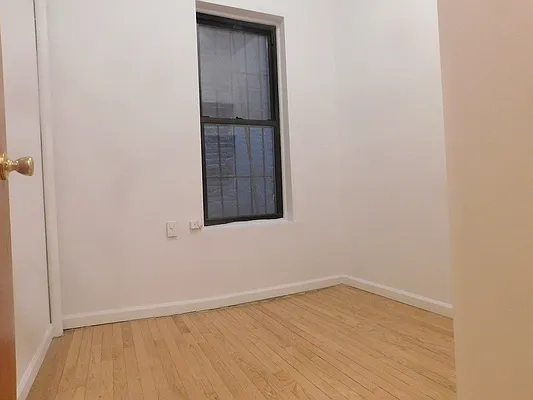 Rented by Corcoran | media 22