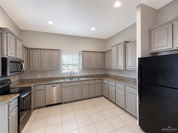 3rd image of 4704 Date Palm Ave