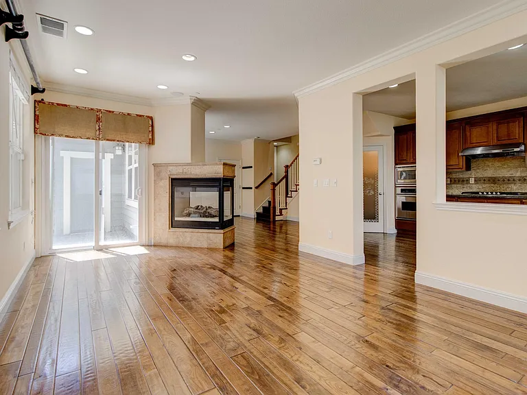 49200 Tulip Ter — Photo 3