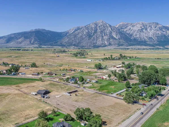 975 Edna Dr, Gardnerville, NV 89460