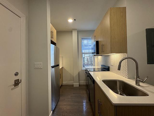 1st image of 113 Park Dr #44