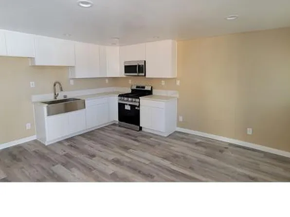 13079 11th St, Chino, CA 91710