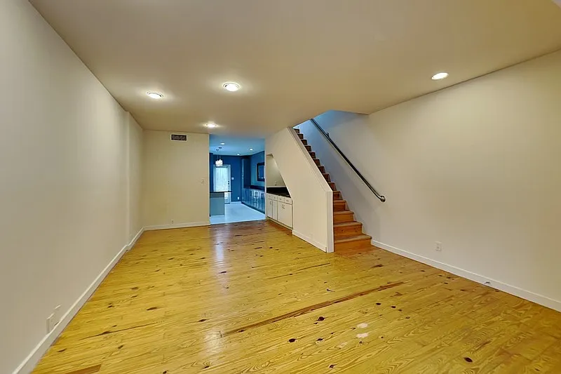 2 bed, 1.5 bath, 1163 sqft, $2,350 — Photo 3
