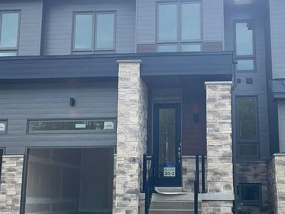 3 Eberhardt Dr