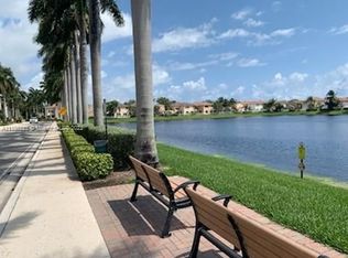 1080 Pin Oak St #1080, Hollywood, FL 33019