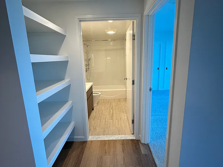 1515 Liona St #1507 — Photo 6