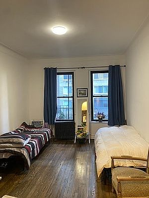 4th image of 231 E 54th St APT 2C