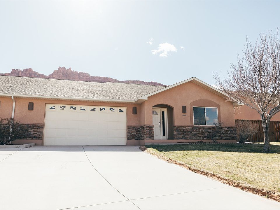 1st image of 3442 Tierra Del Sol Dr