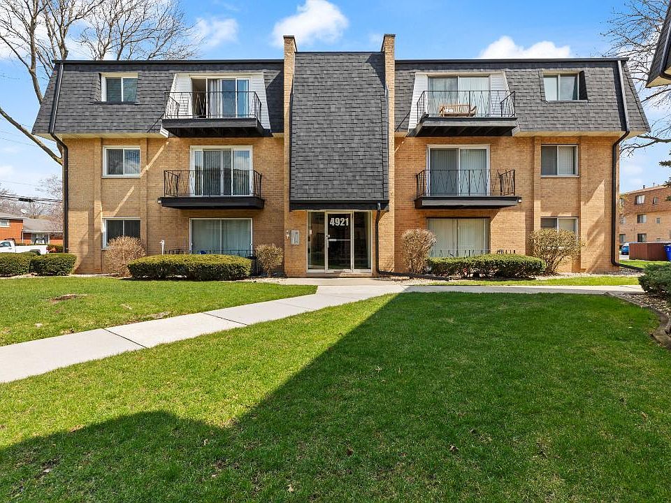 1st image of 4921 W 109th St APT 301