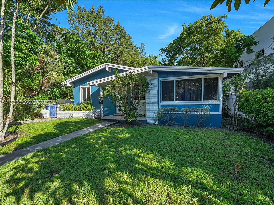 1st image of 3577 Charles Ave