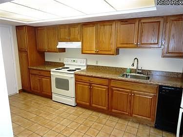 2nd image of 3155 Bay Landing Dr #14
