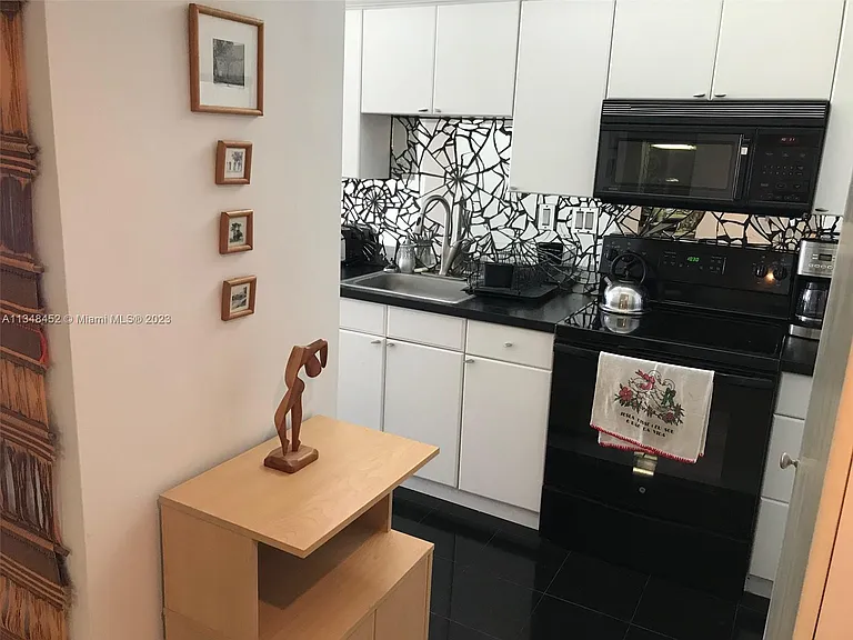 100 Lincoln Rd #1007 — Photo 15