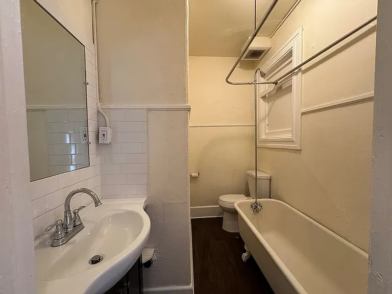 2306 Waverly St — Photo 34