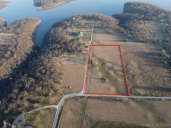 3rd image of 4755 S Talala Creek Ln