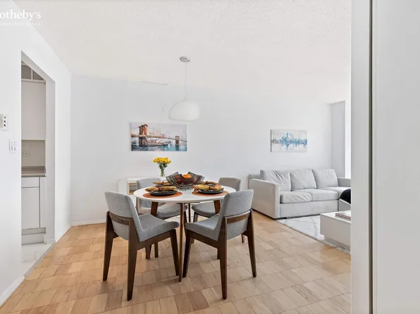 280 Rector Place image 2 of 17