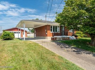 6206 Derrick Dr, Louisville, KY