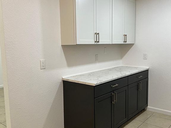 3rd image of 8417 Eddington Way
