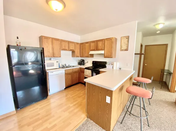 7218 North, 7218 W North Ave APT 202, Milwaukee, WI 53213