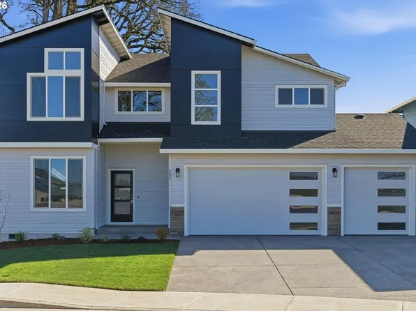 655 E Cleveland St, Carlton, OR 97111