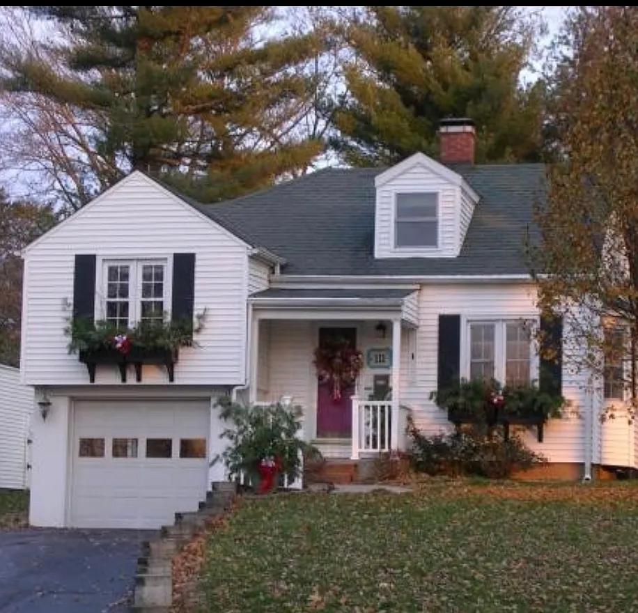 111 Fairview Ter photo 1