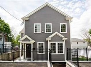 19 Hale St #0, Newton, MA 02464