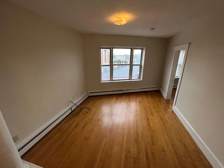 366 Centre St #4 — Photo 5