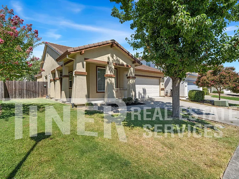 9716 Marianna Way — Photo 2