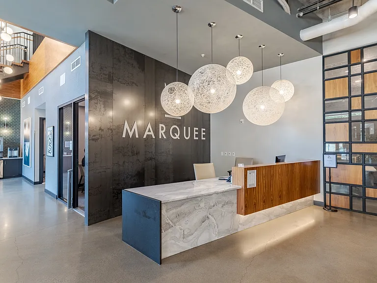 Marquee — Photo 10