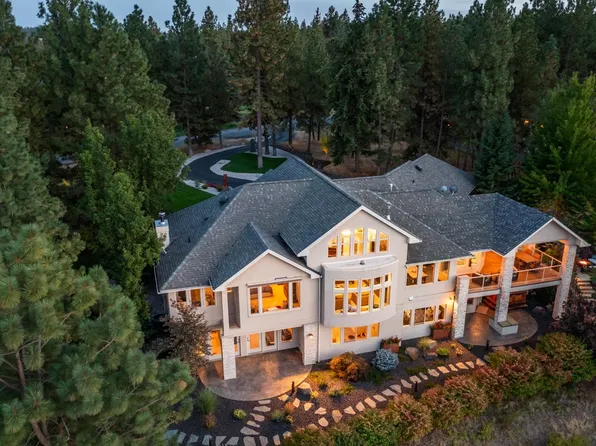 1517 E Wildflower Ln, Spokane, WA 99224