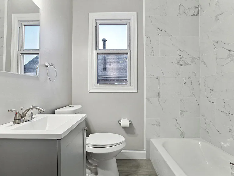 7443 Holabird Ave — Photo 12