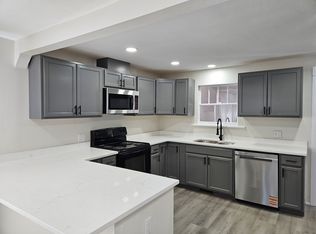 303 Division St NW, Olympia, WA 98502