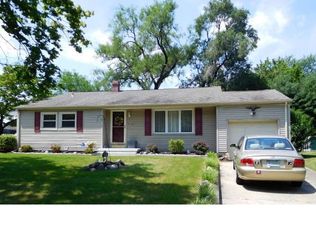 10 N Sunset Dr, Voorhees, NJ 08043