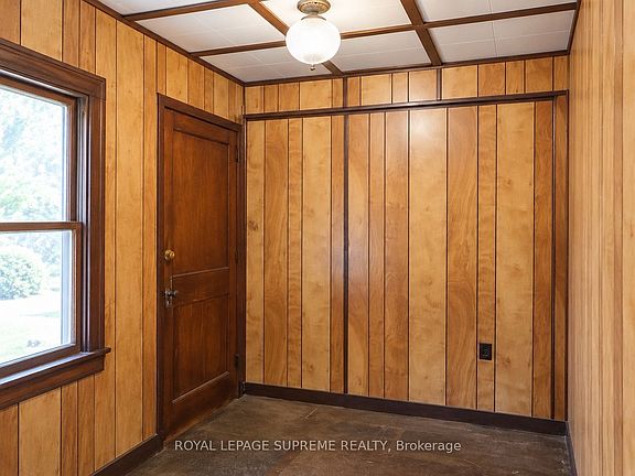 3rd image of 48 Mould Ave