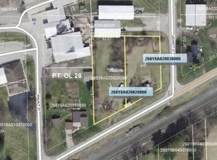 51 Ledgett St, New London, OH 44851