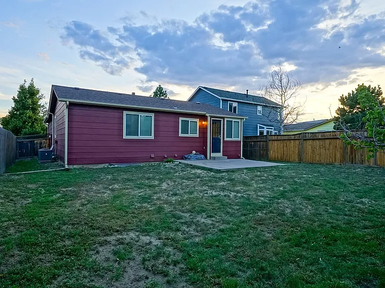 5038 Chariot Dr — Photo 19