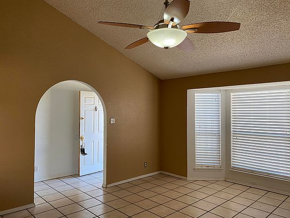 5th image of 12117 Singing Quail Dr