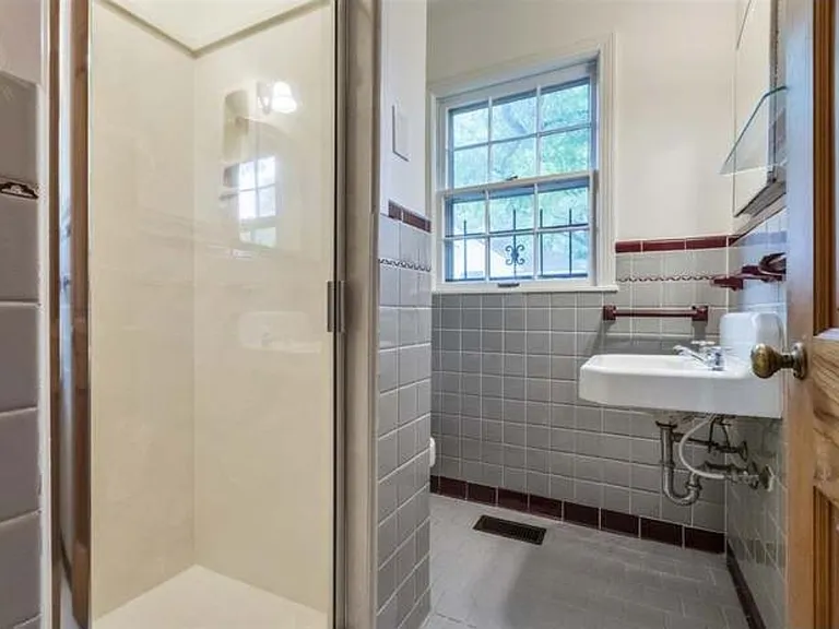 3634 Kearney Ave — Photo 10
