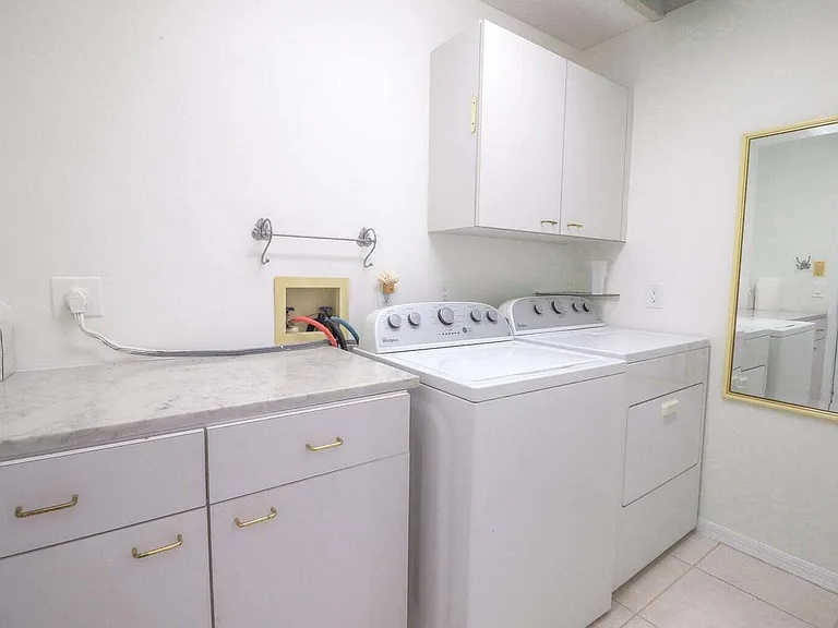 1694 SW Boatswain Pl — Photo 30