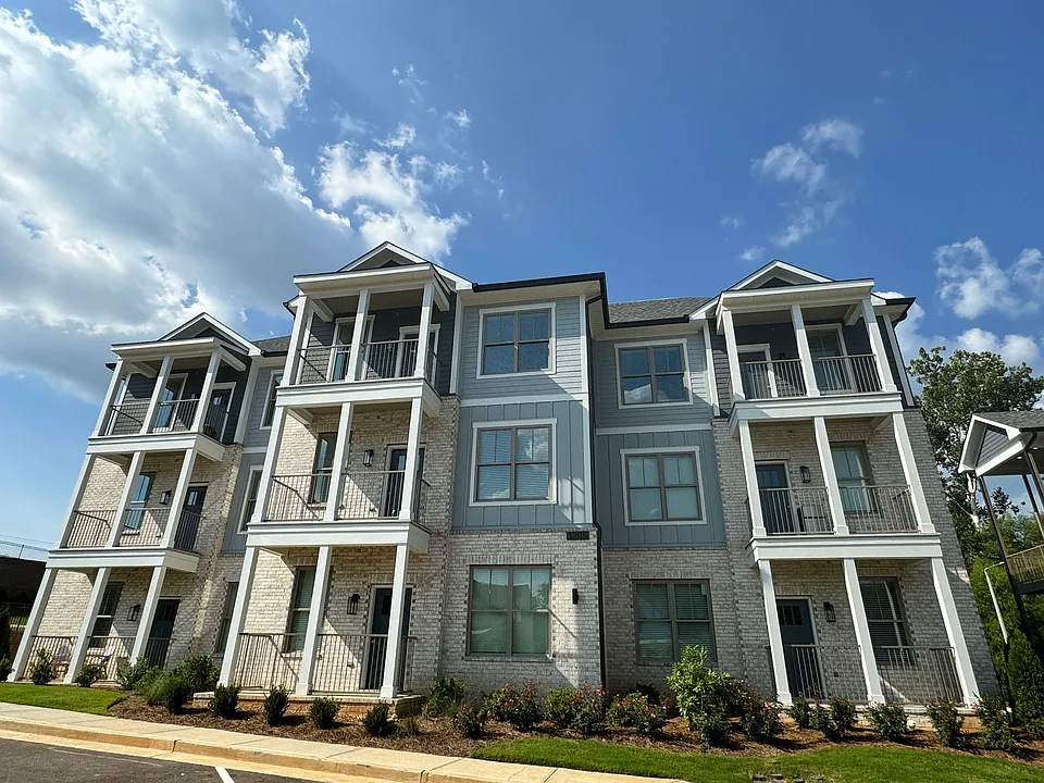 1205 Pleasant Drive