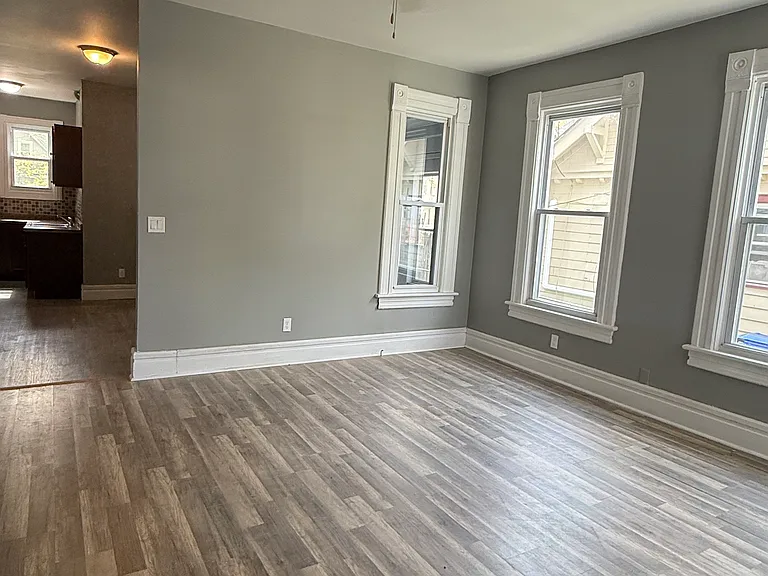 16 Amherst St #1 — Photo 1