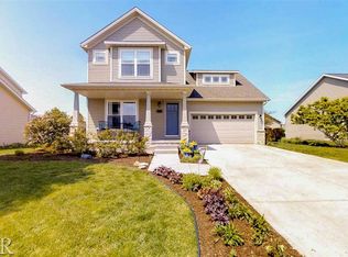 410 Labrador Ln, Normal, IL 61761